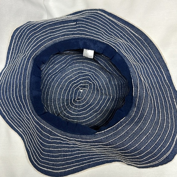 Wide Brim Sun Hat - Picture 6 of 11